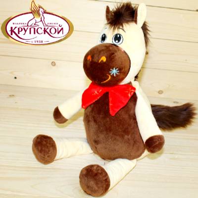Сладкий новогодний подарок от фабрики имени Крупской в мягкой игрушке в Видное